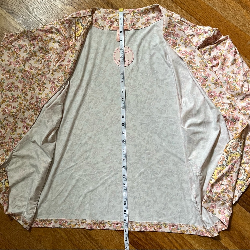 Feminine Boho Earthy Pastel Floral Kimono, Cardigan, Swim Cover Up, Robe NWT - Picture 5 of 12